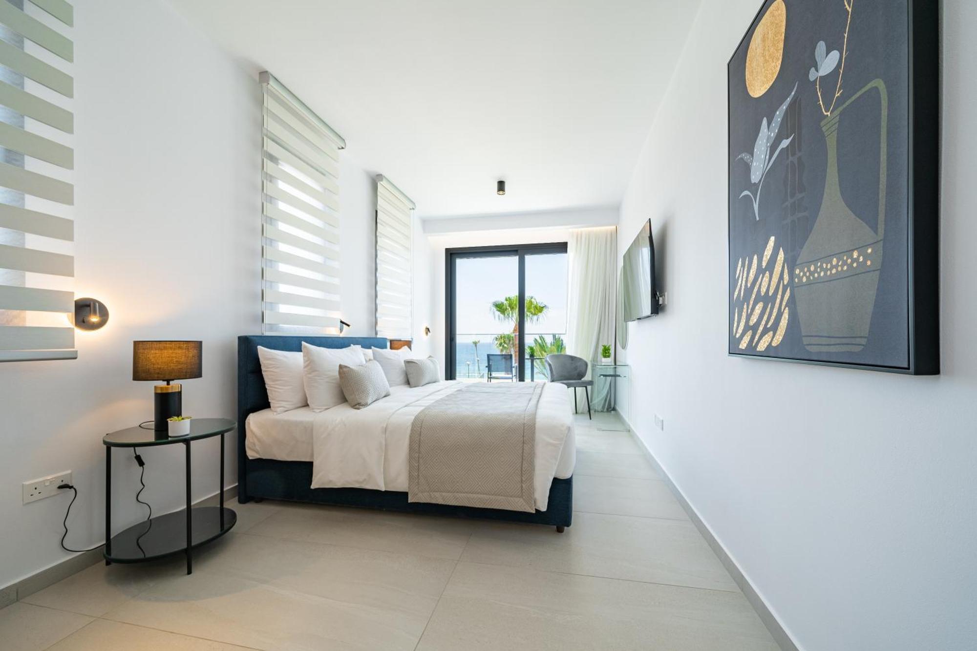 Waterside Sea View Apartments パ フォス 部屋 写真